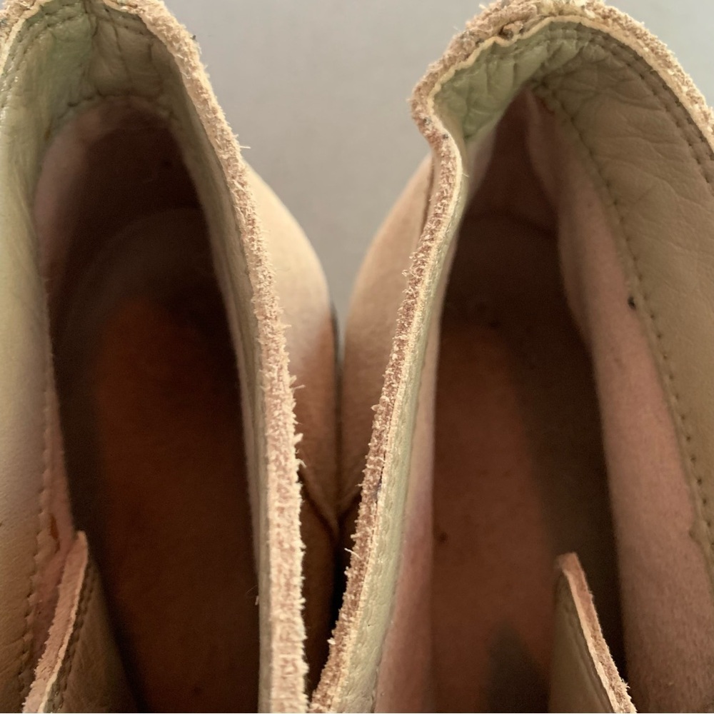 Crocs Leigh Wedge Ankle Boots Women's 7.5 Beige Suede Lace Up Shoes Style 203419 - Picture 7 of 10